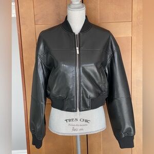 ARITZIA BABATON Synergy Black Pleather Bomber Jacket 2025, Size Small, EUC